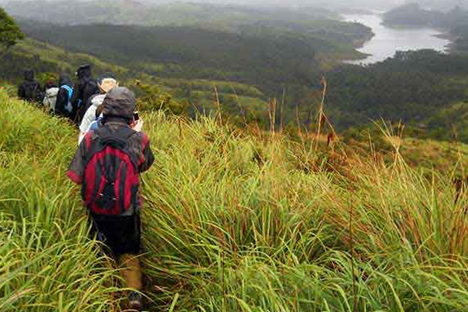 trekking-munnar